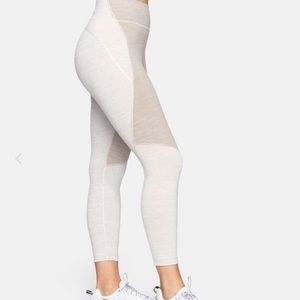 Outdoor Voices two tone leggings size Small